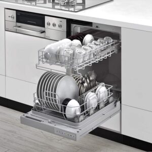 食器洗い乾燥機 リンナイ製（Rinnai）RSW-F402CWM-SV　ホワイト　フロントオープンタイプ　【面材付属】
